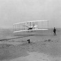 Vintage Aviation FOTO sadrži prvi let Wright Lenjača u Kitty Hawku North Carolina Orville Wright pilotirajući