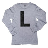 Monogram - L - pismo u sivoj majici s dugim rukavima crne djevojke