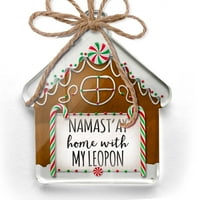 Ornament je tiskao jednu stranu Namast'ay kući sa mojim leopon jednostavnim izrekama Božić Neonblond